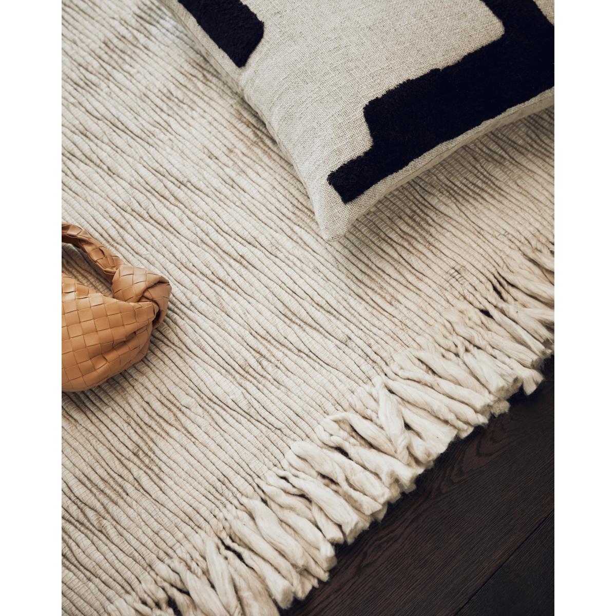 Tinted Fagerlund wool carpet 200x300 cm Beige-offwhite – image 3