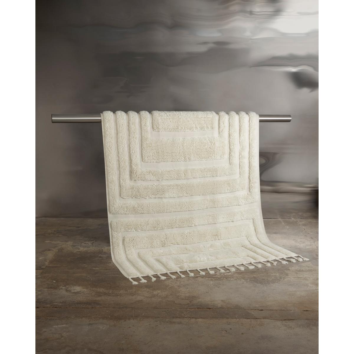 Tinted Kask wool carpet 170x240 cm Offwhite – image 2