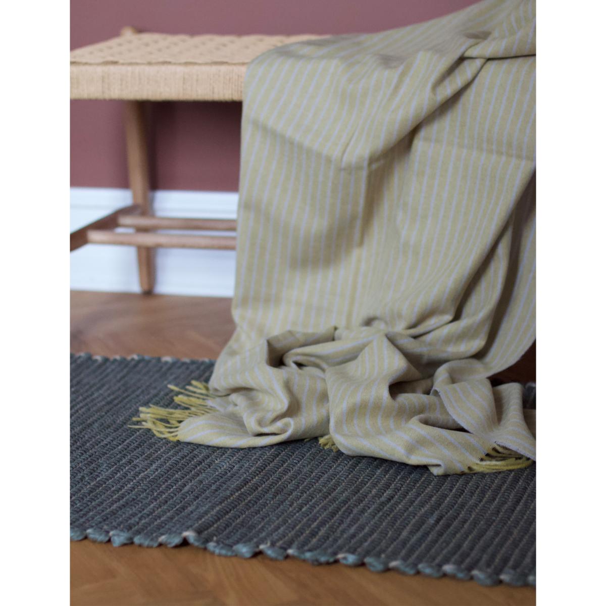 Hazelnut rug 60x180 cm Bottle green – image 3