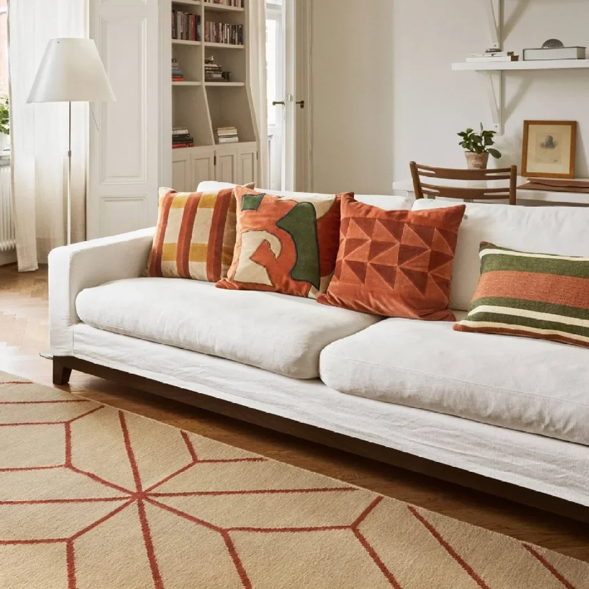 Chhatwal & Jonsson Ayur rug Beige-Rust 320x230 cm – image 2