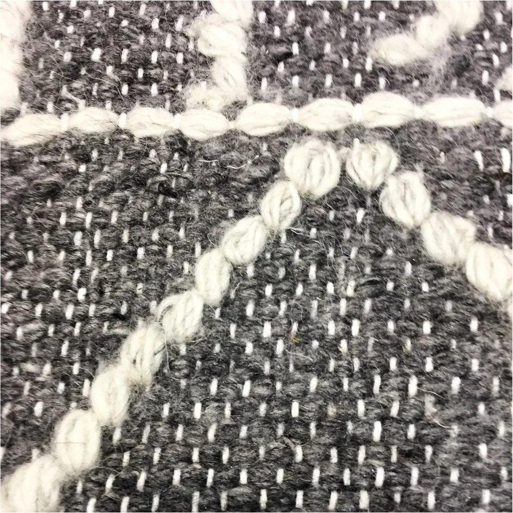 Gallery Direct Yuma Rug in Black – image 2