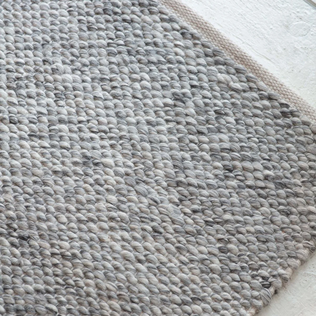 Olivia's Grey Outdoor Rug – image 1