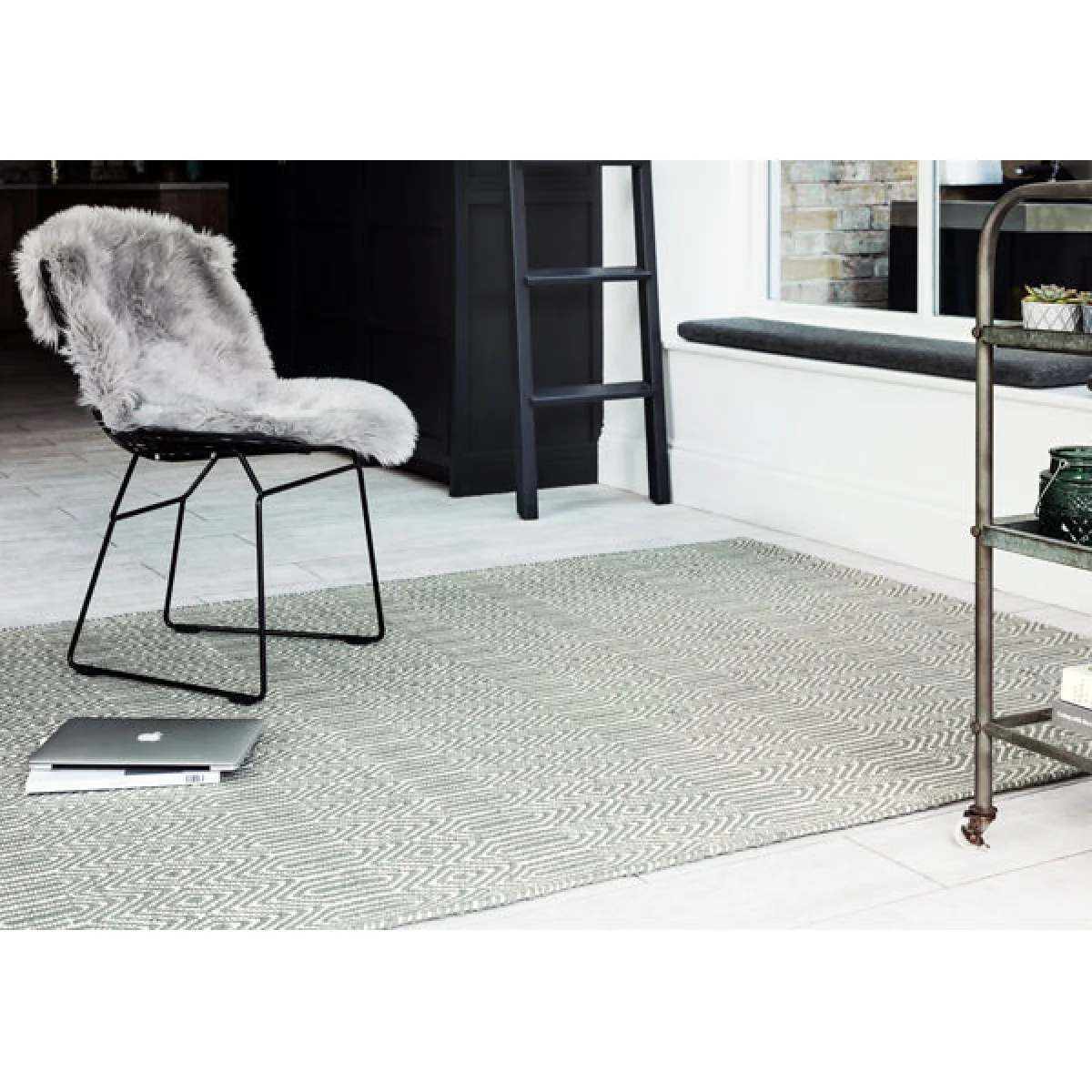 Asiatic Carpets Sloan Hand Woven Rug Silver - 200 x 300cm – image 6