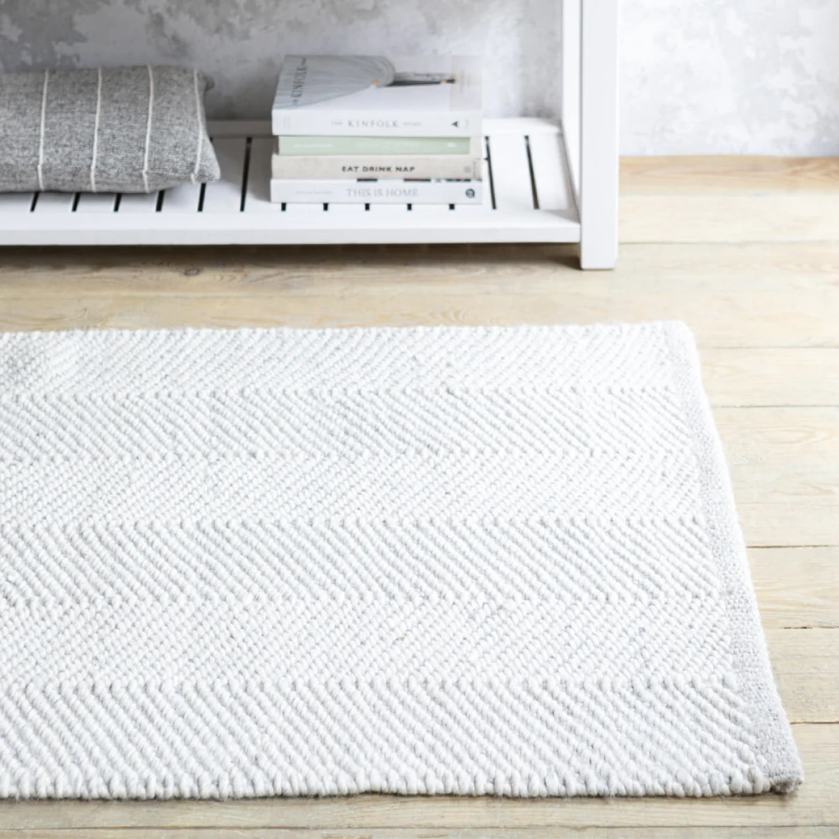 Garden Trading Ampney Rug 90 x 150cm in Wool & Viscose