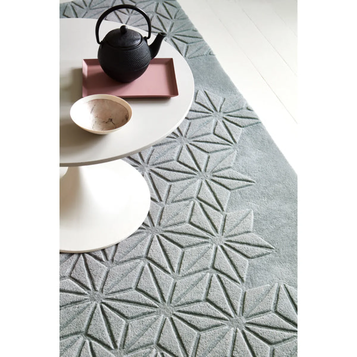 Asiatic Carpets Starburst Hand Tufted Rug Silver - 200 x 290cm – image 2