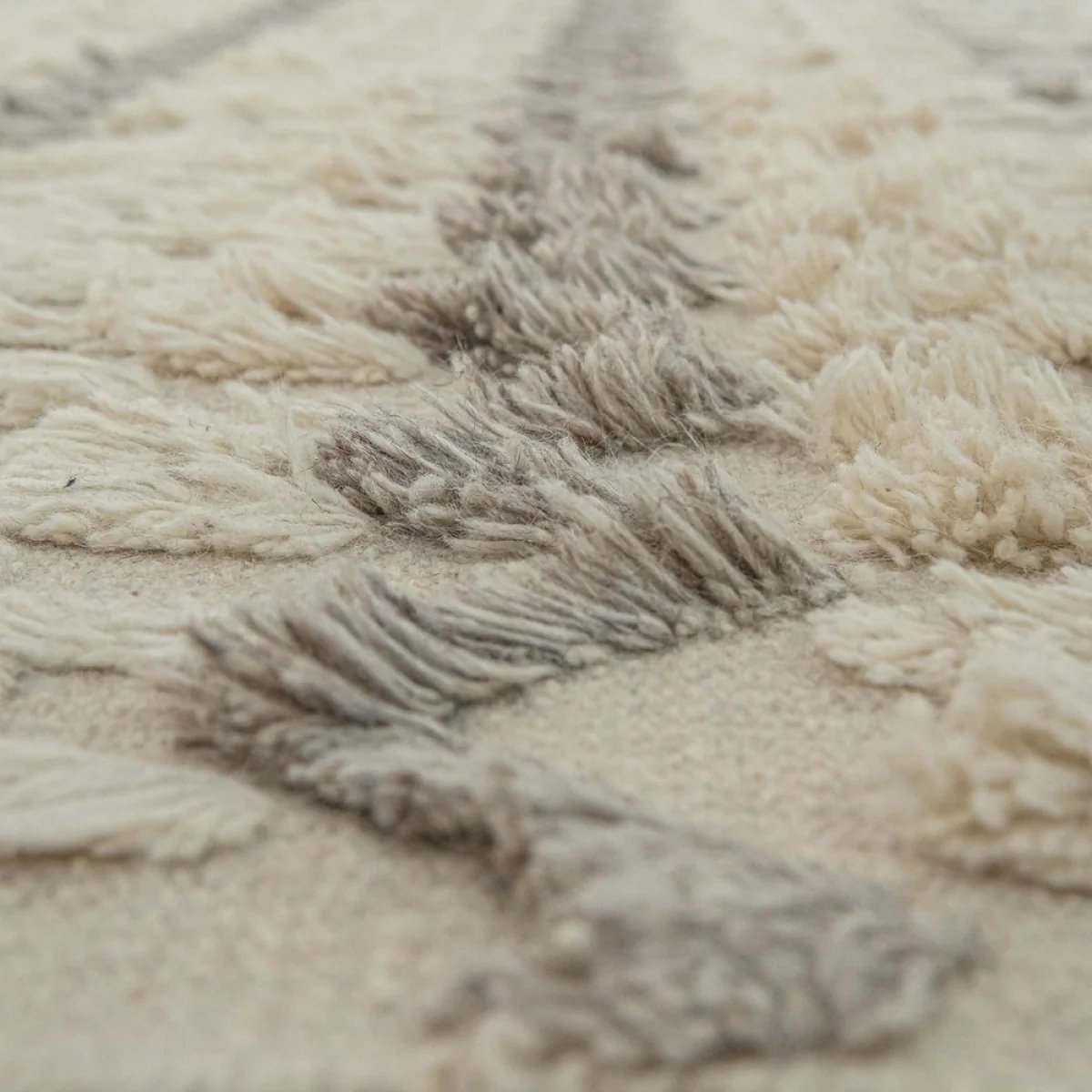 Andrew Martin Lusaka Taupe Rug Cream / 305 x 4 x 244cm – image 5