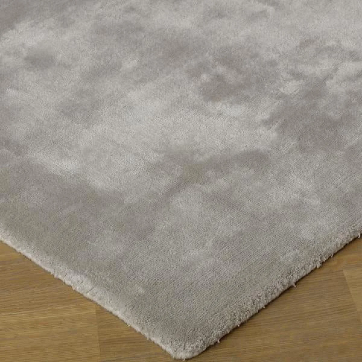 Andrew Martin Aurum Rug Silver – image 2