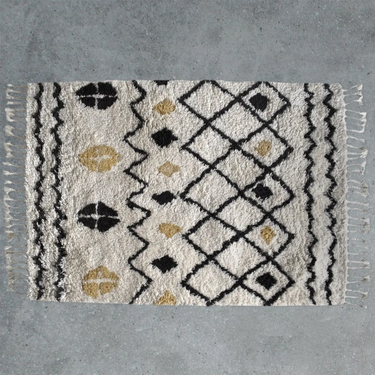 Gallery Direct Navaho Patterned Rug in Cream – image 1