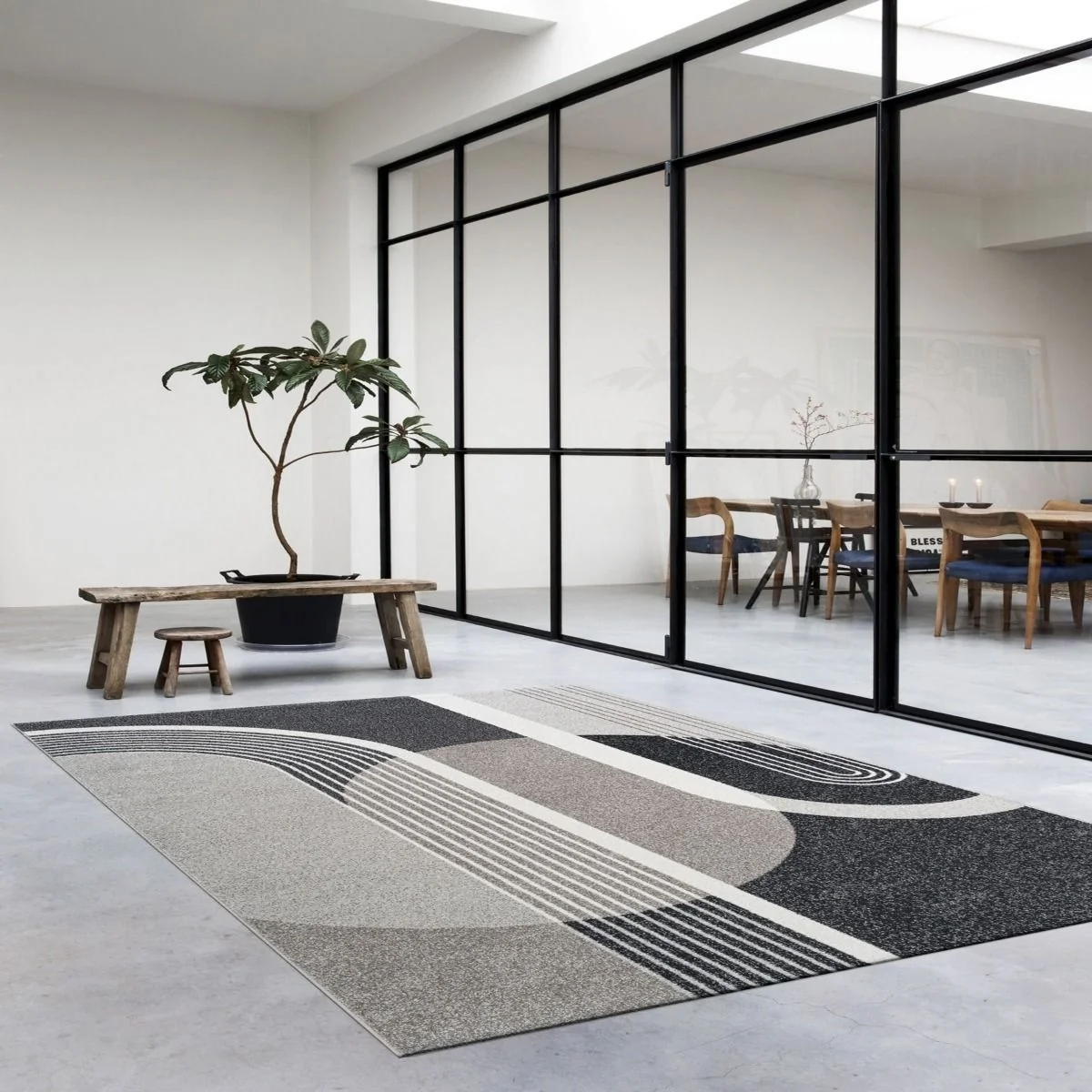 Mastercraft Woodstock 032-0130/2374 Rug - Grey/Black - 133cm x 195cm – image 3