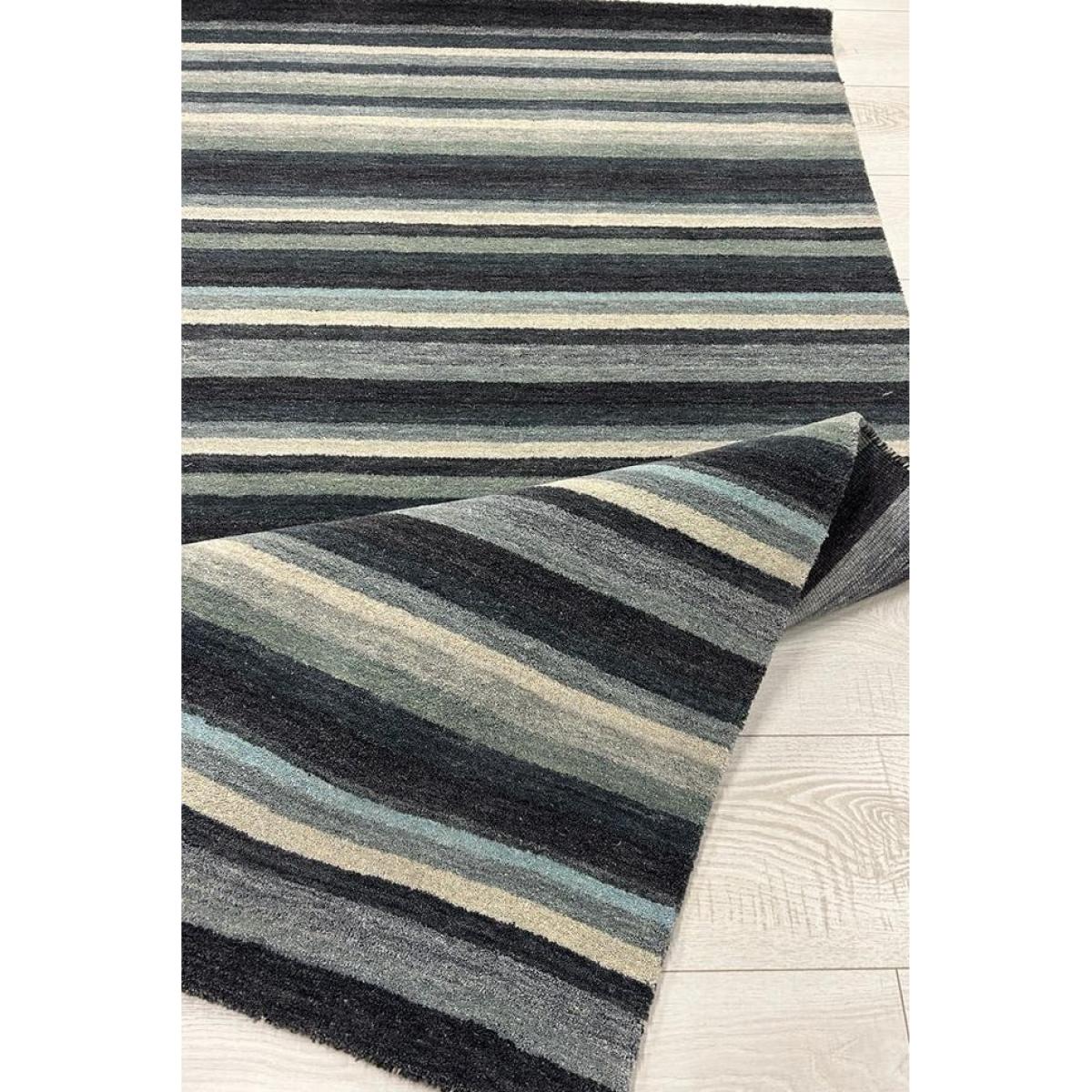 Gooch Oriental Spice Rug - Pepper - 70x240cm In Grey – image 5