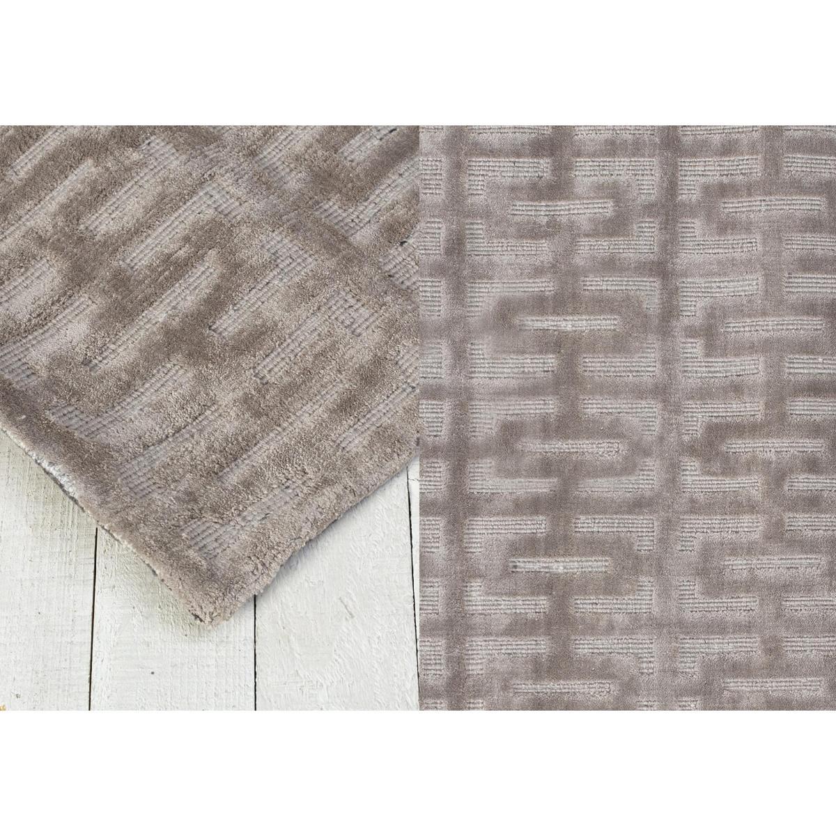 Maya Area Rug in Beige – image 3