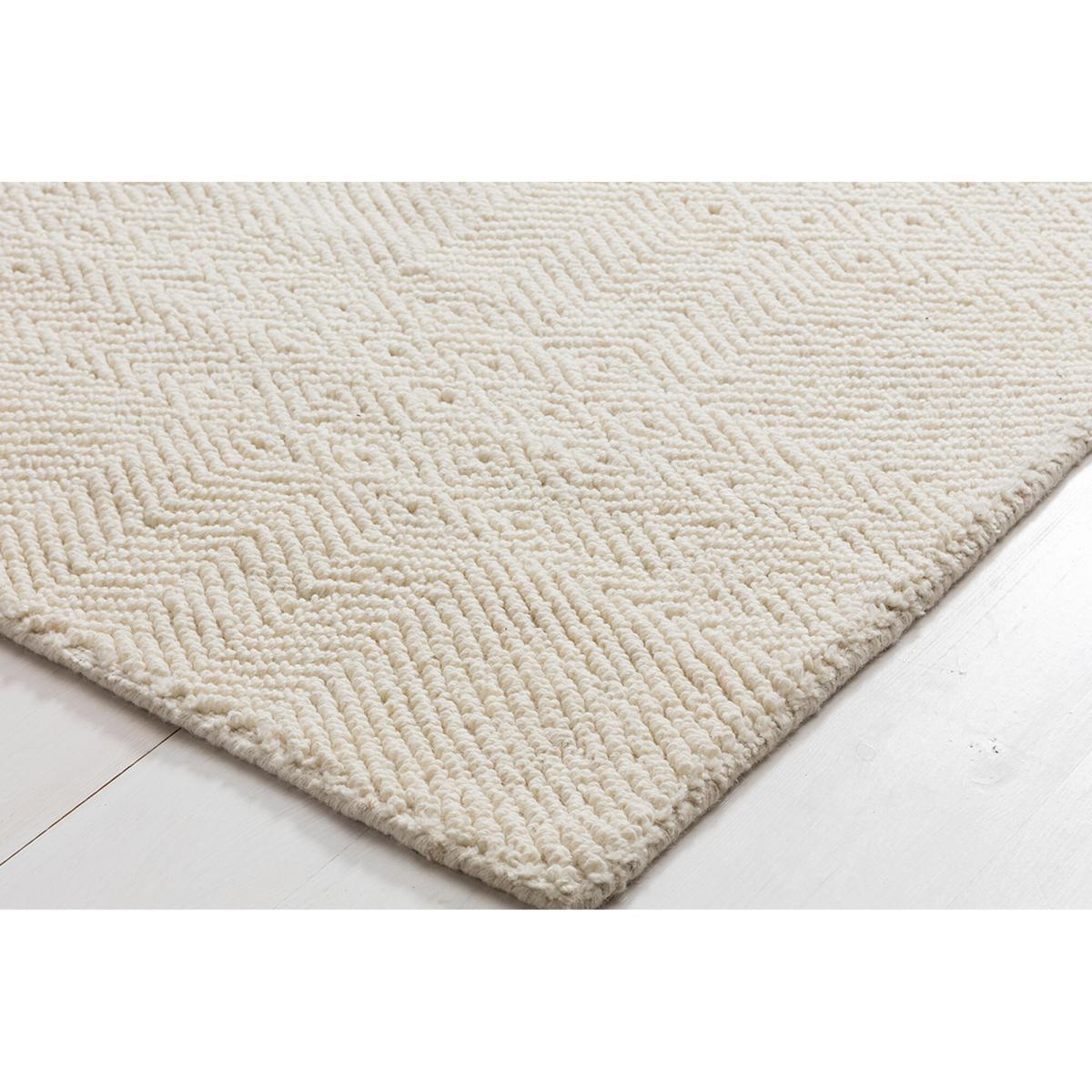 Elena Rug in Cream – image 4