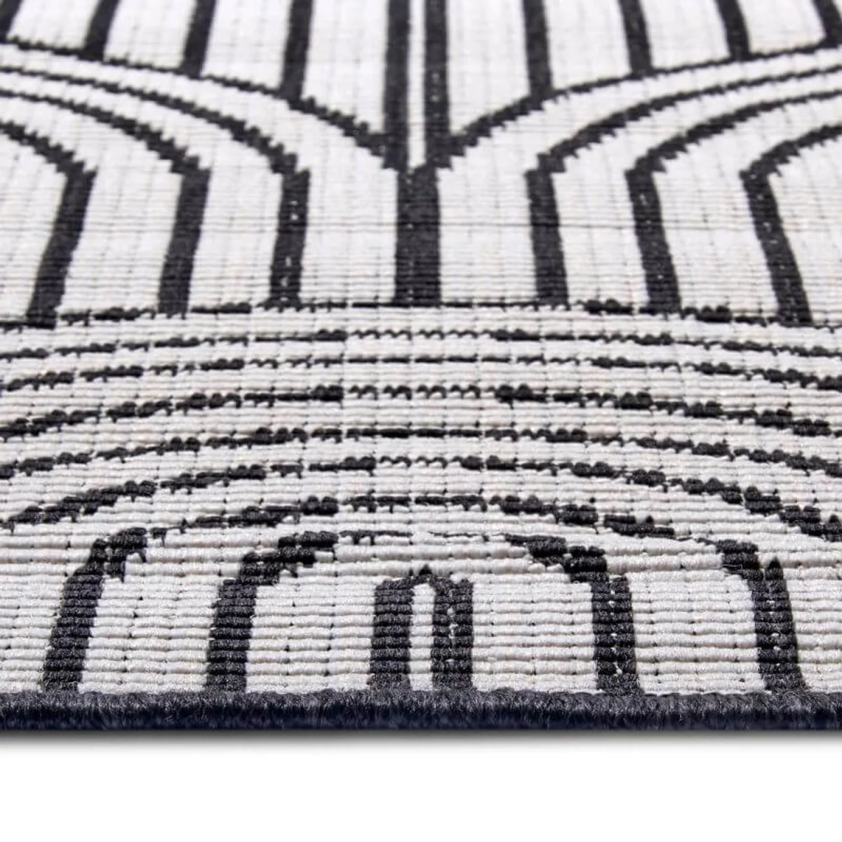 Reversible Pangli Flatweave Indoor & Outdoor Rug Beige - Black / 150.0cm – image 4