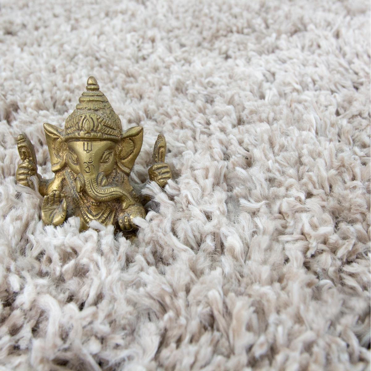 Super Soft Beige Shaggy Area Rug - Beige / 160cm / 230cm – image 2