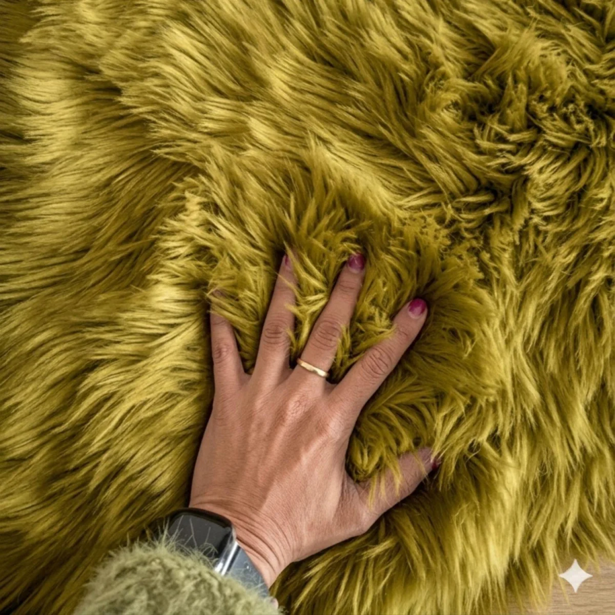 Luxury Faux Rabbit Fur Rug - Mustard Yellow – image 3
