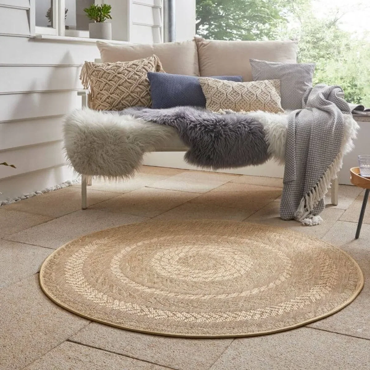 Almendro Indoor & Outdoor Round Rug Beige - Beige / 200.0cm – image 6