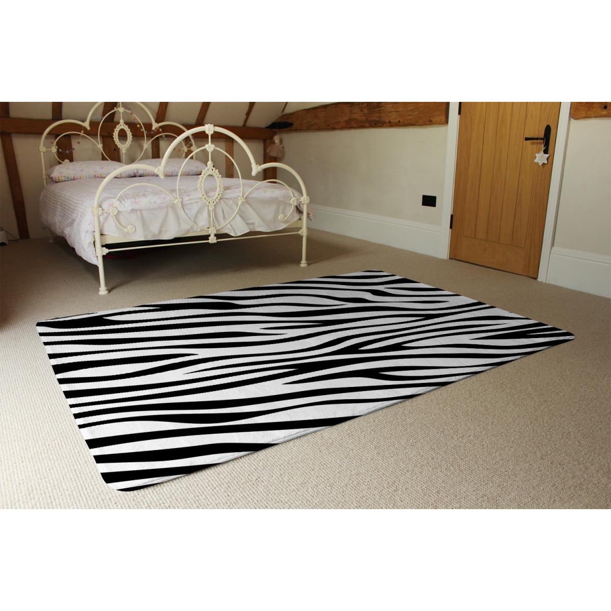Print Of Zebra Stripes Designer Rug - Black / 110cm – image 3