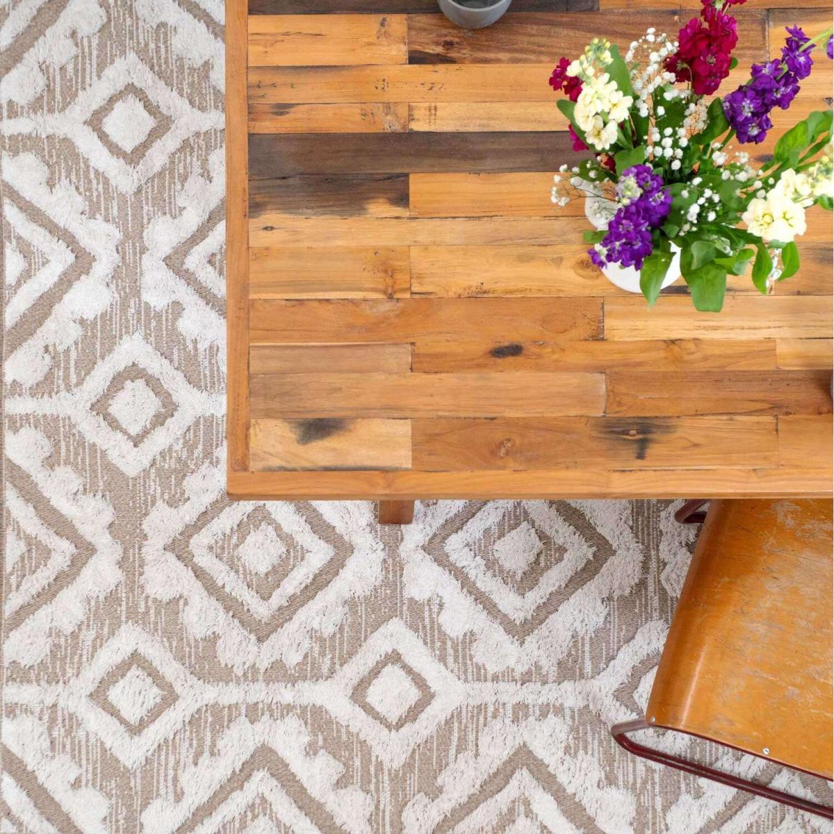 Moroccan Tufted Recycled Cotton Fringed Area Rug - Tribal - Neutral – image 2