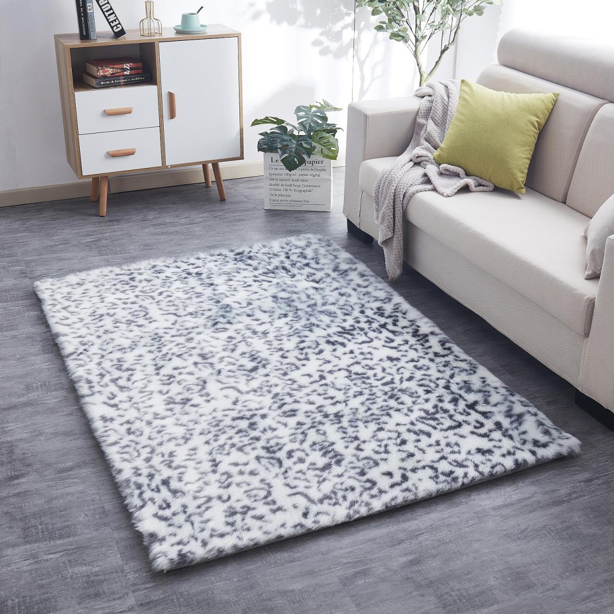 Snow Leopard Rug – image 3