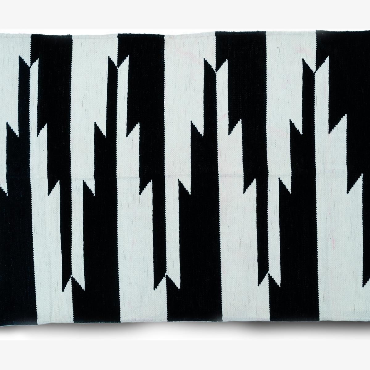 Black & White Aztec Art Rug - Black – image 1