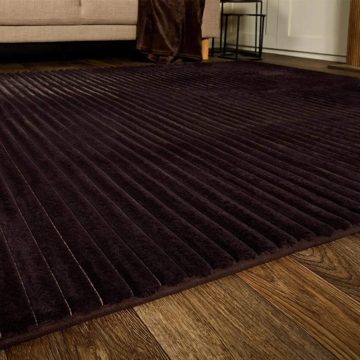 OHS Faux Fur Ribbed Rug - Brown / 120X170 – image 3