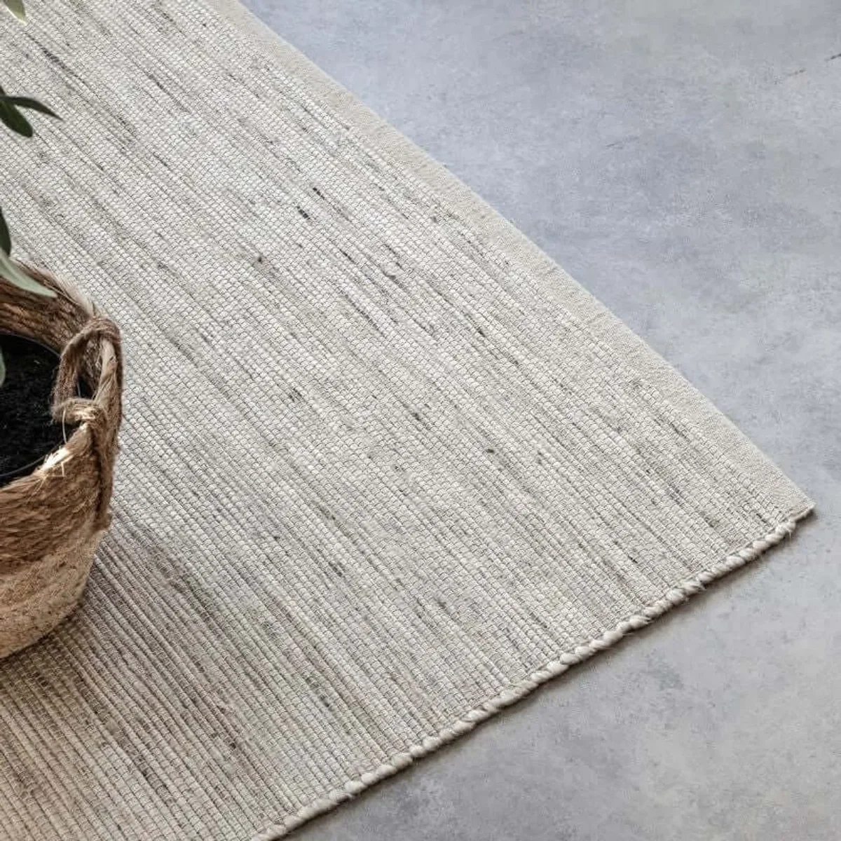 Handloom Jute Dhaka Cotton Plain Rug - White / 190 x 280cm - White / 150.0cm – image 5