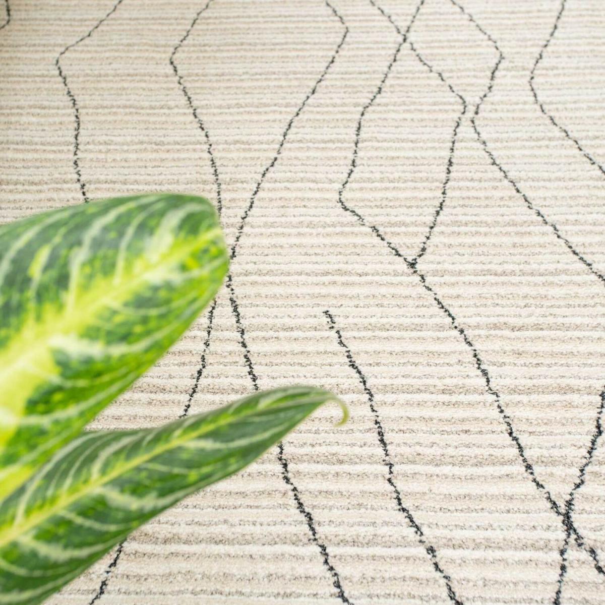 Beige Abstract Linear Moroccan Berber Area Rug - Beige / 240 x 60cm – image 3