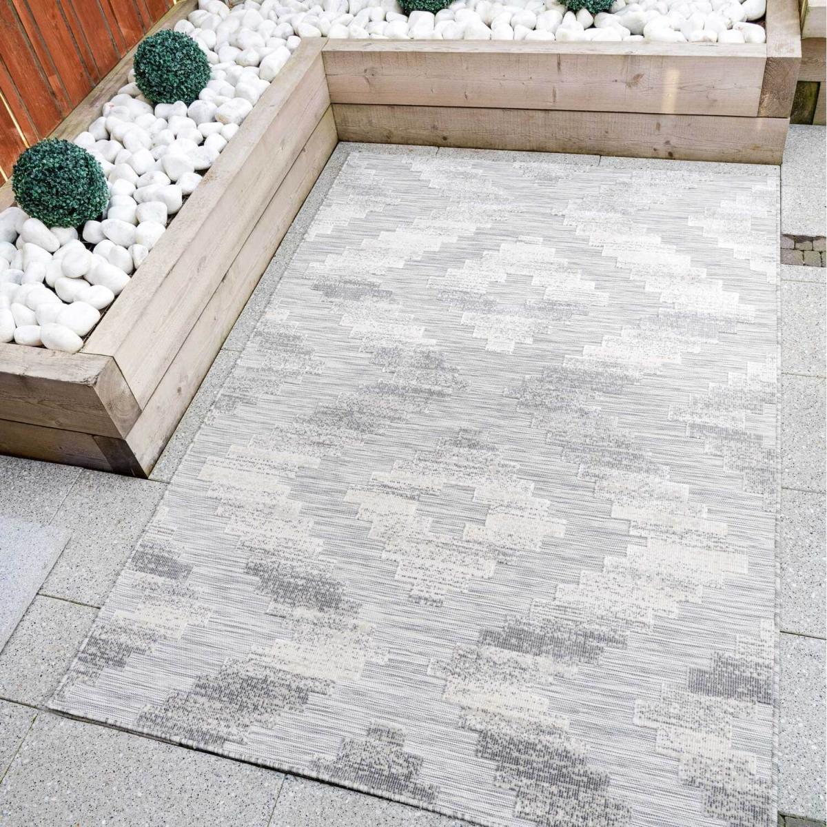 Stone Greige Diamond Geometric Textured Flatweave Indoor Outdoor Rug - Stone / 110 x 57cm – image 7