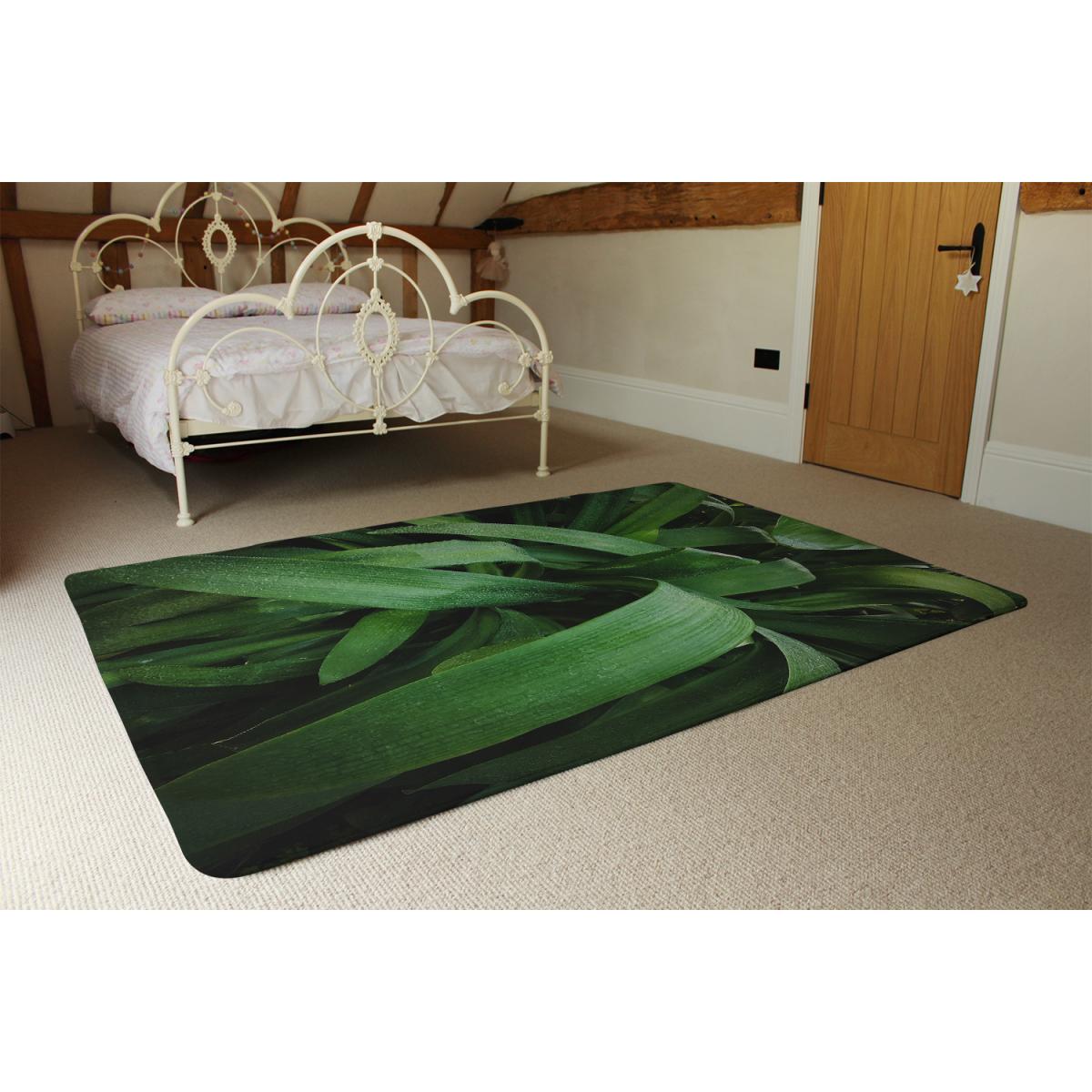 Atmospheric Background, Selective Focus Designer Rug - Green / 200cm – image 3