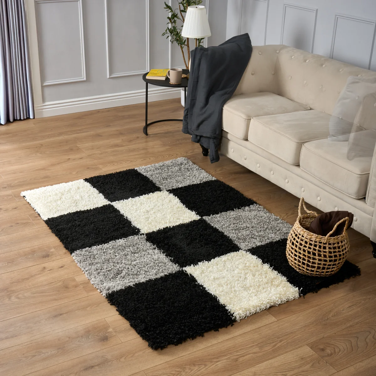 California Checked Shaggy Rug - Black / 110cm / 60cm – image 4