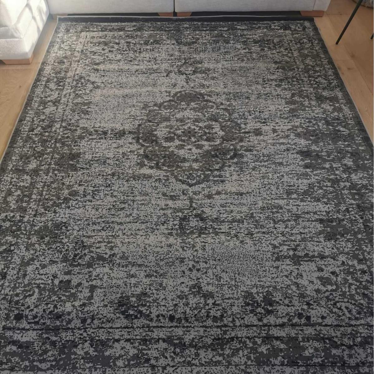Timeless Elegance Grey Traditional Rug for Any Room Decor - JDV - Grey / 10kg – image 2