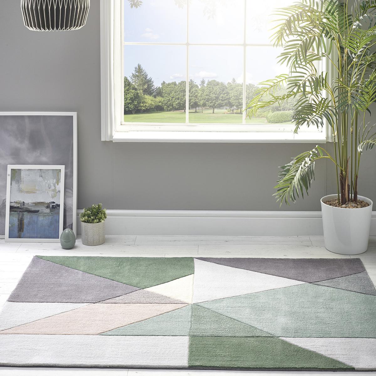 Green Calming Geometric Living Room Rug - Earth / 160cm
