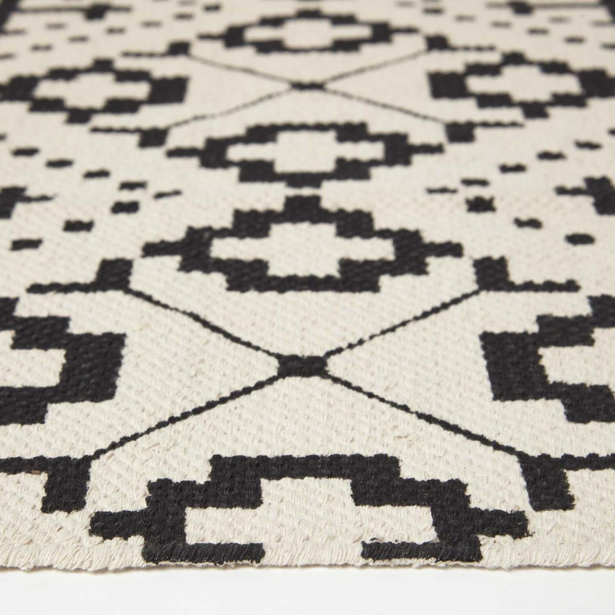 Reva Black White Handwoven Cotton Geometric Rug - Black/Natural / 200cm – image 4