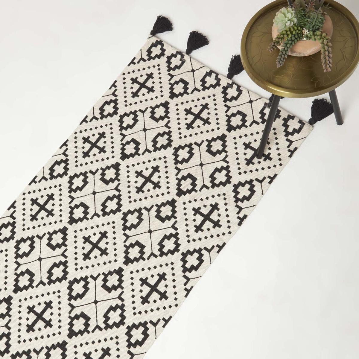 Reva Black White Handwoven Cotton Geometric Rug - Black/Natural / 200cm – image 1