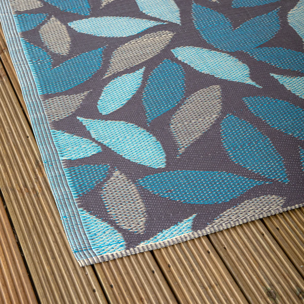 1.5m x 2.1m Flora Leaves Large Outdoor Alfresco Patio Rug Mat in Blue - Blue / Grey – image 3