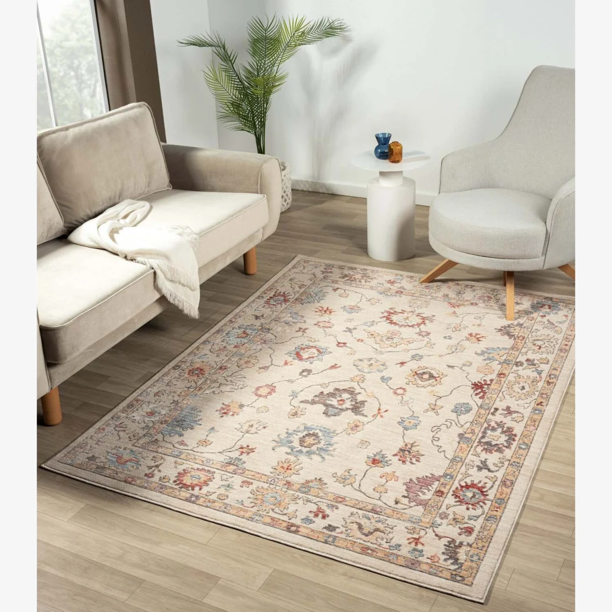 Underfoot Traditional Floral Bordered Indoor Rug Beige 8 mm Polyester Pile - Beige / 2900.0mm – image 1