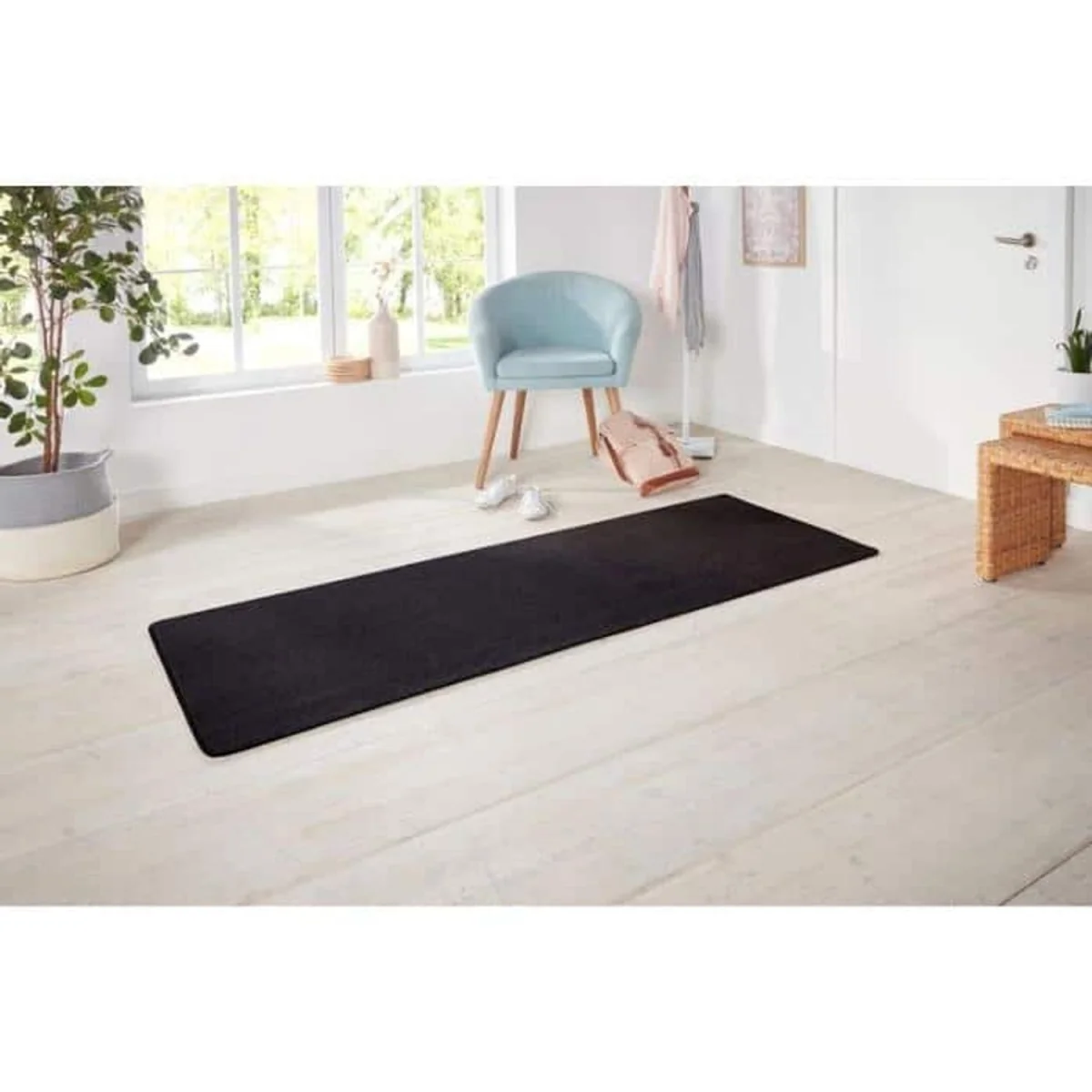Hanse Home Design Polypropylene Plain Runner Rug Black - Black / 200.0cm / 80.0cm / 2.4kg – image 6