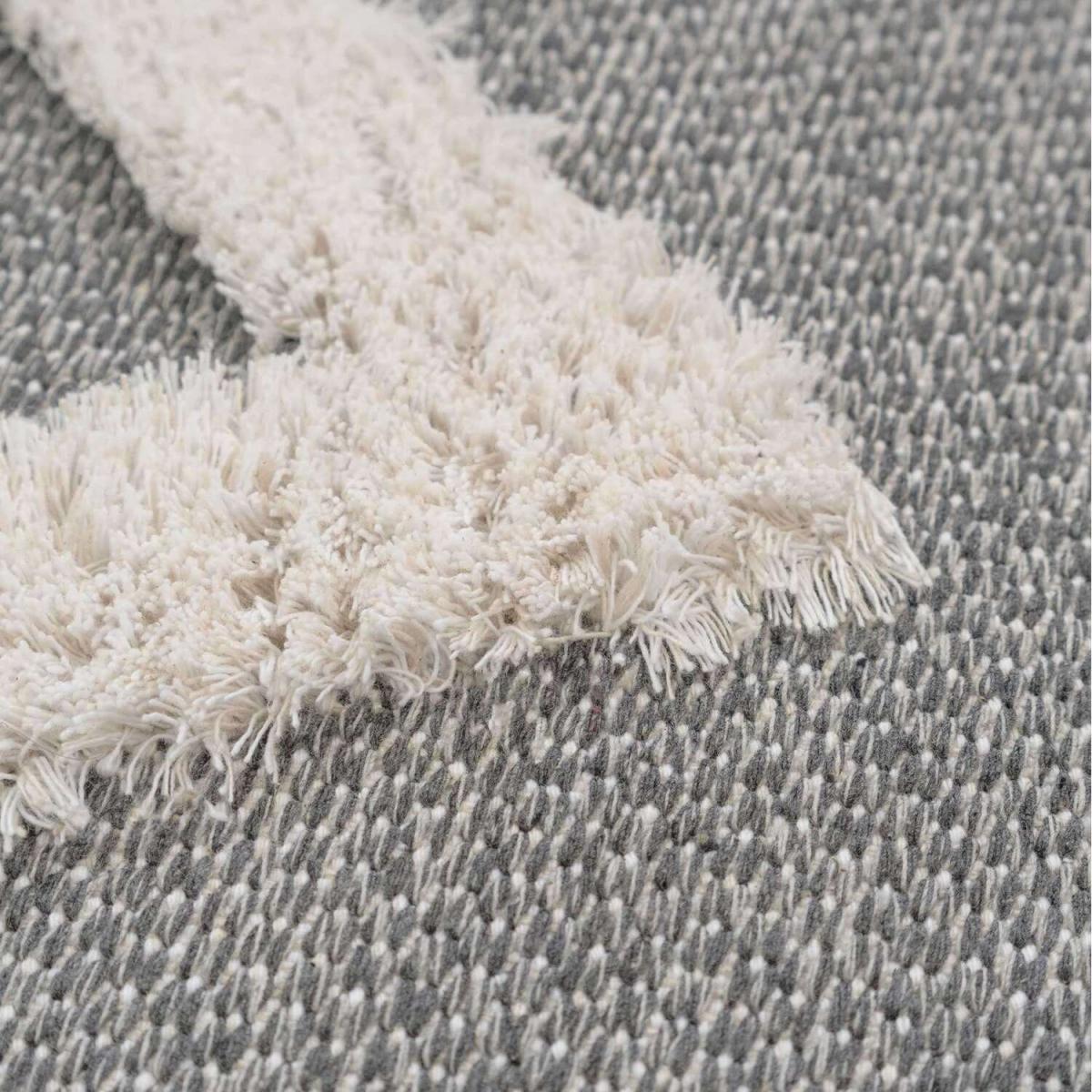 Grey Tufted Cotton Sustainable Fringed Living Room Rug - Tribal - Grey – image 3