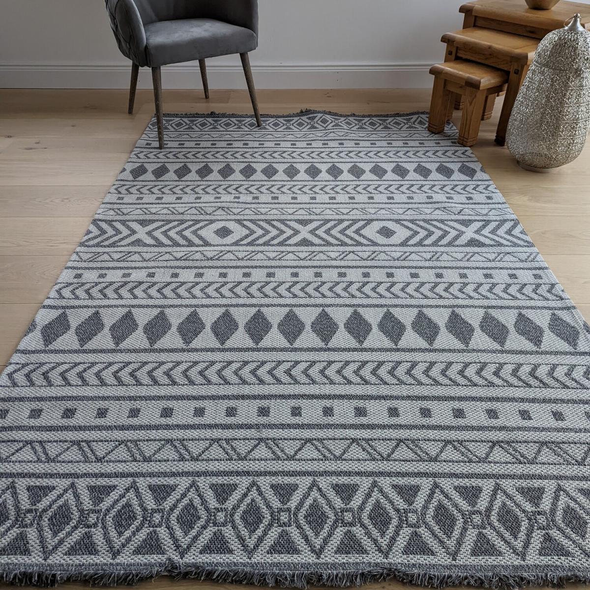 Grey Tribal Indoor Outdoor Rug - Gala - Grey / 150cm – image 2