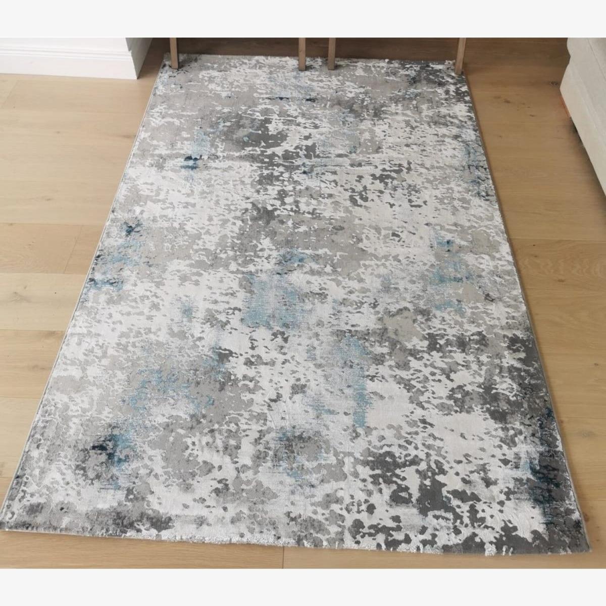 Navy Blue Abstract Polyester Silk Living Room Rug - Valence - Blue – image 1
