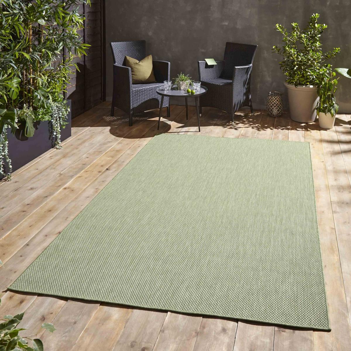 Light Green Weatherproof Indoor Outdoor Rug - Light Green / 120cm