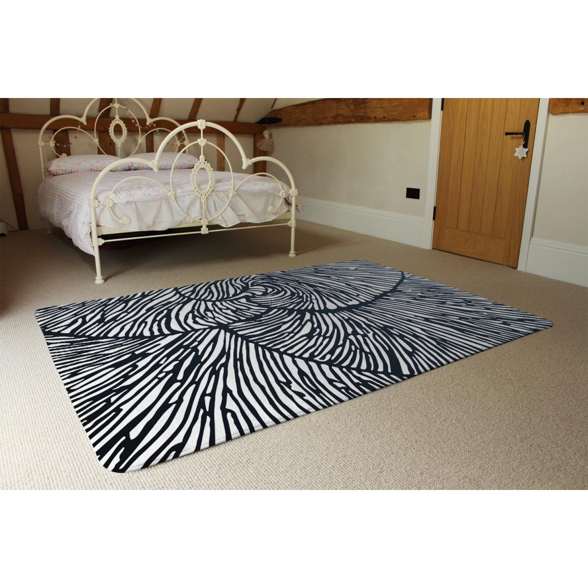 Design With Natural Analogues Texture Designer Rug - Black / 110cm – image 3