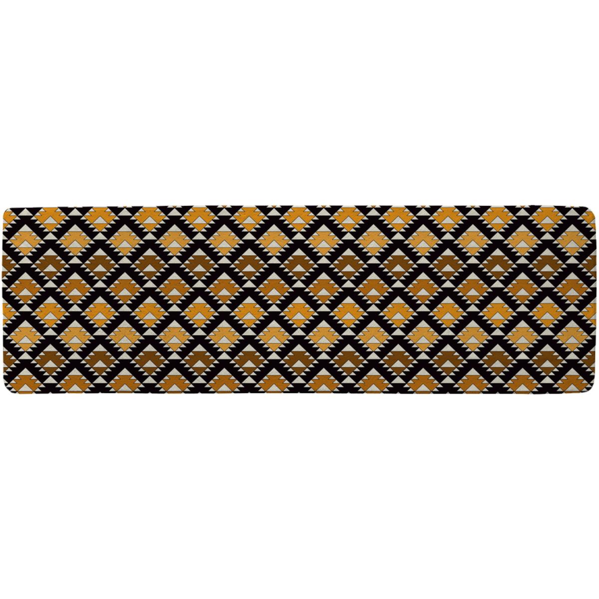 Repeated Triangles Geometric Background Runner Rug - Orange – image 2