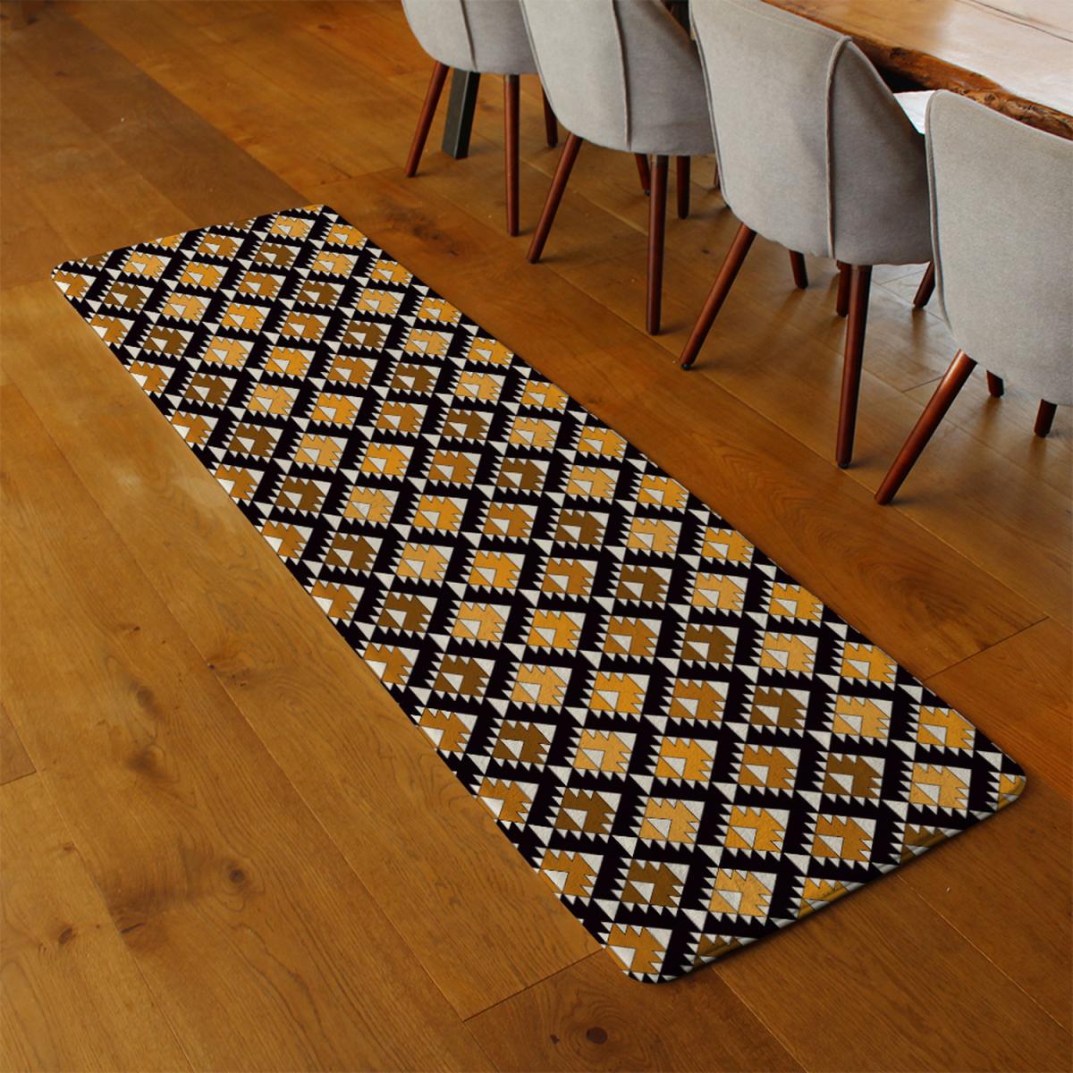 Repeated Triangles Geometric Background Runner Rug - Orange – image 3