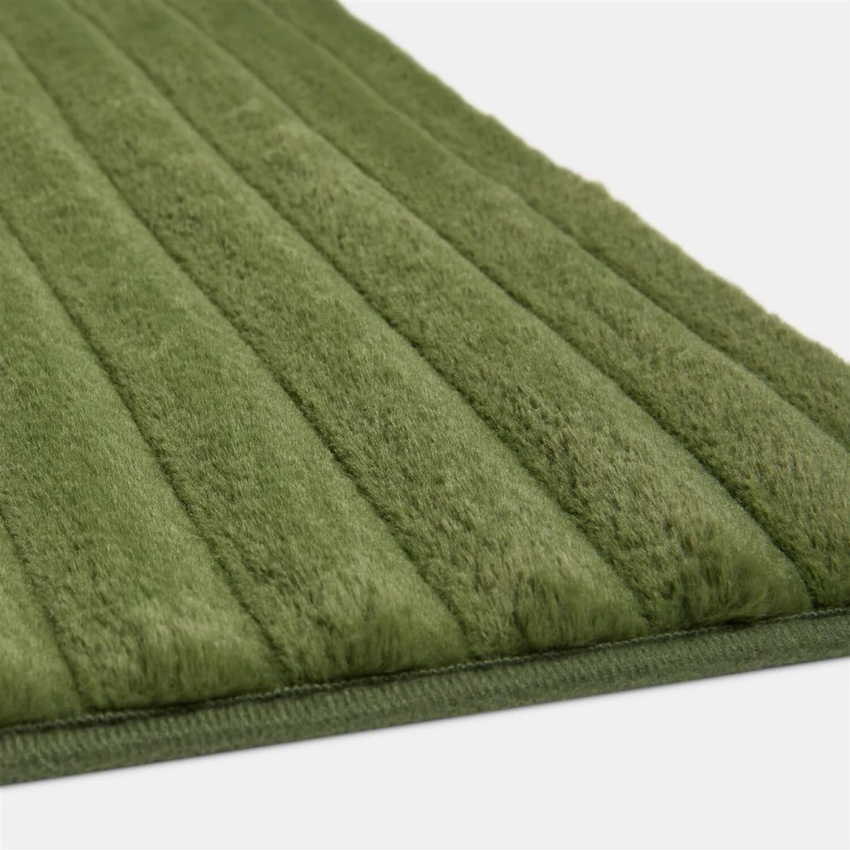 OHS Faux Fur Ribbed Rug - Woodland Green / 160X230 – image 4