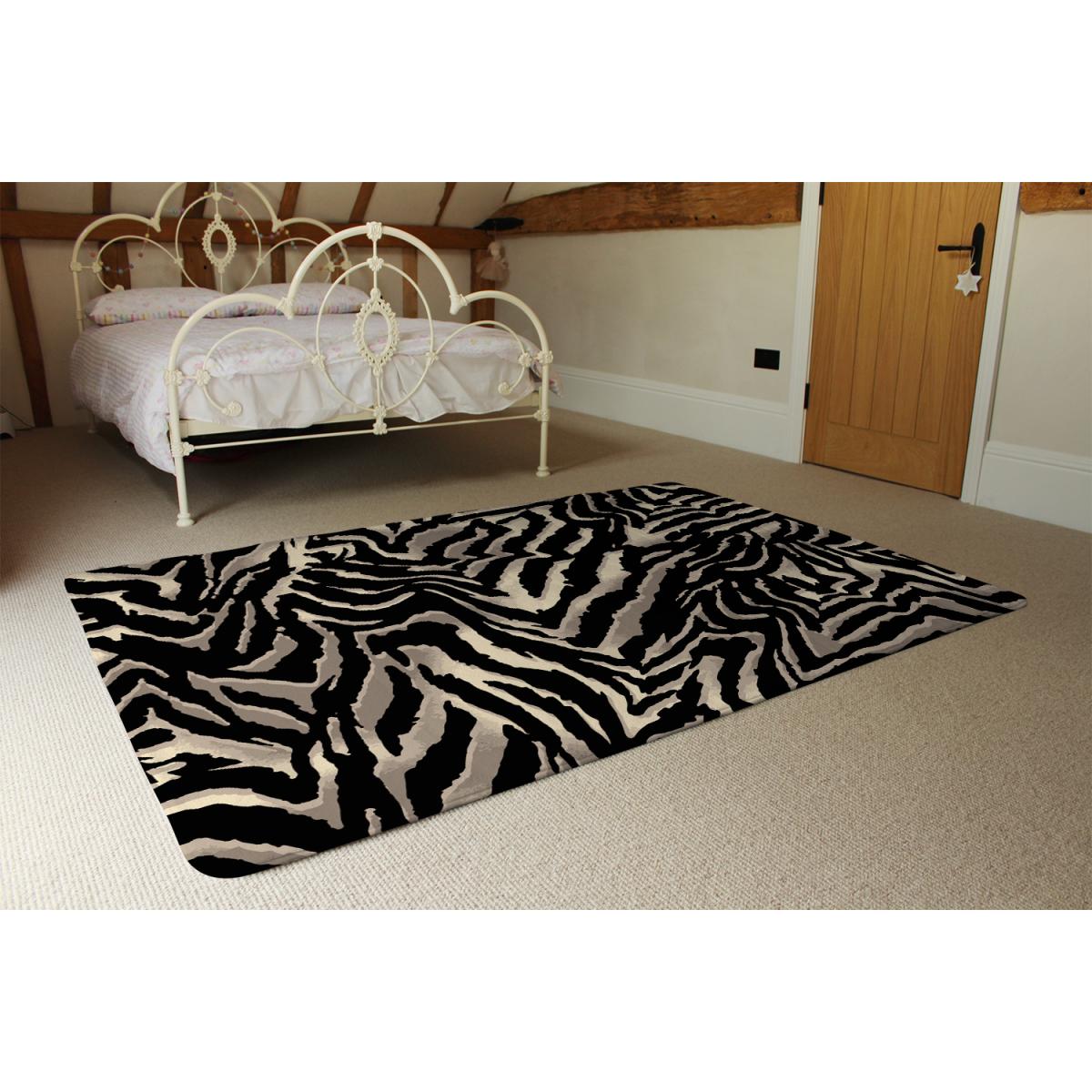 Gold Zebra Print Rug - Gold / 110cm – image 3