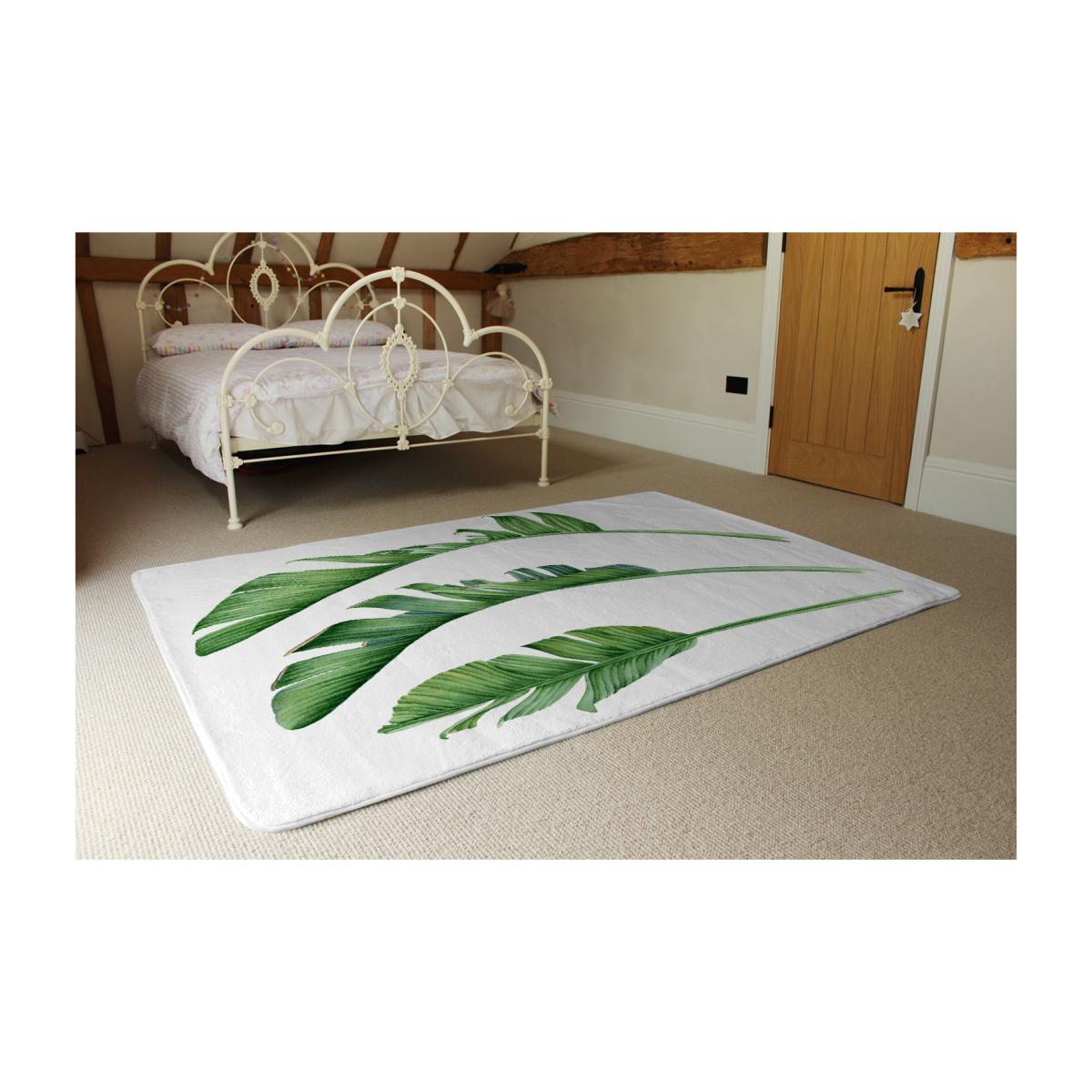 Triple Botanical Rug - Green / 230cm – image 1