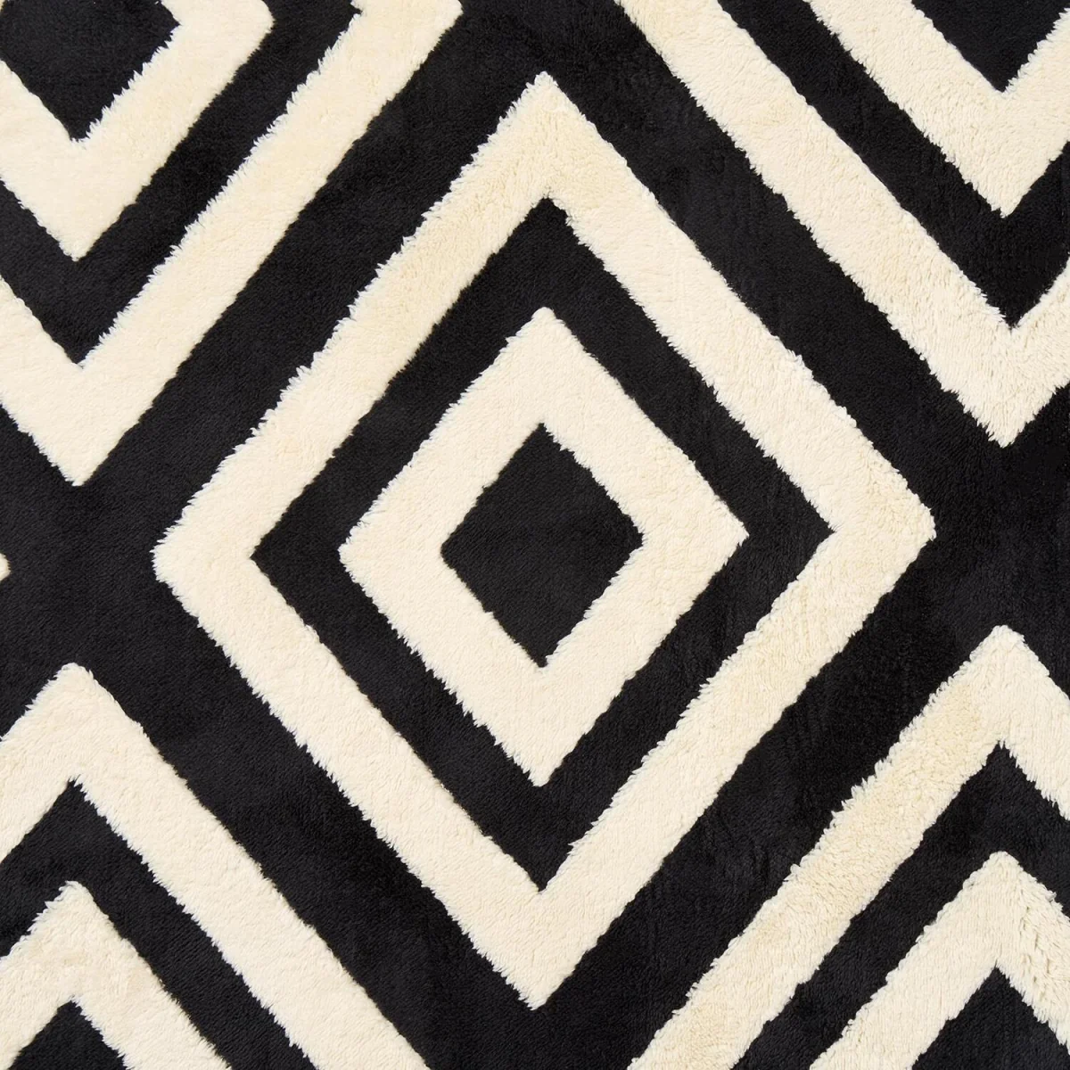 OHS Contrast Tufted Geo Rug - Monochrome / 160X230 – image 6
