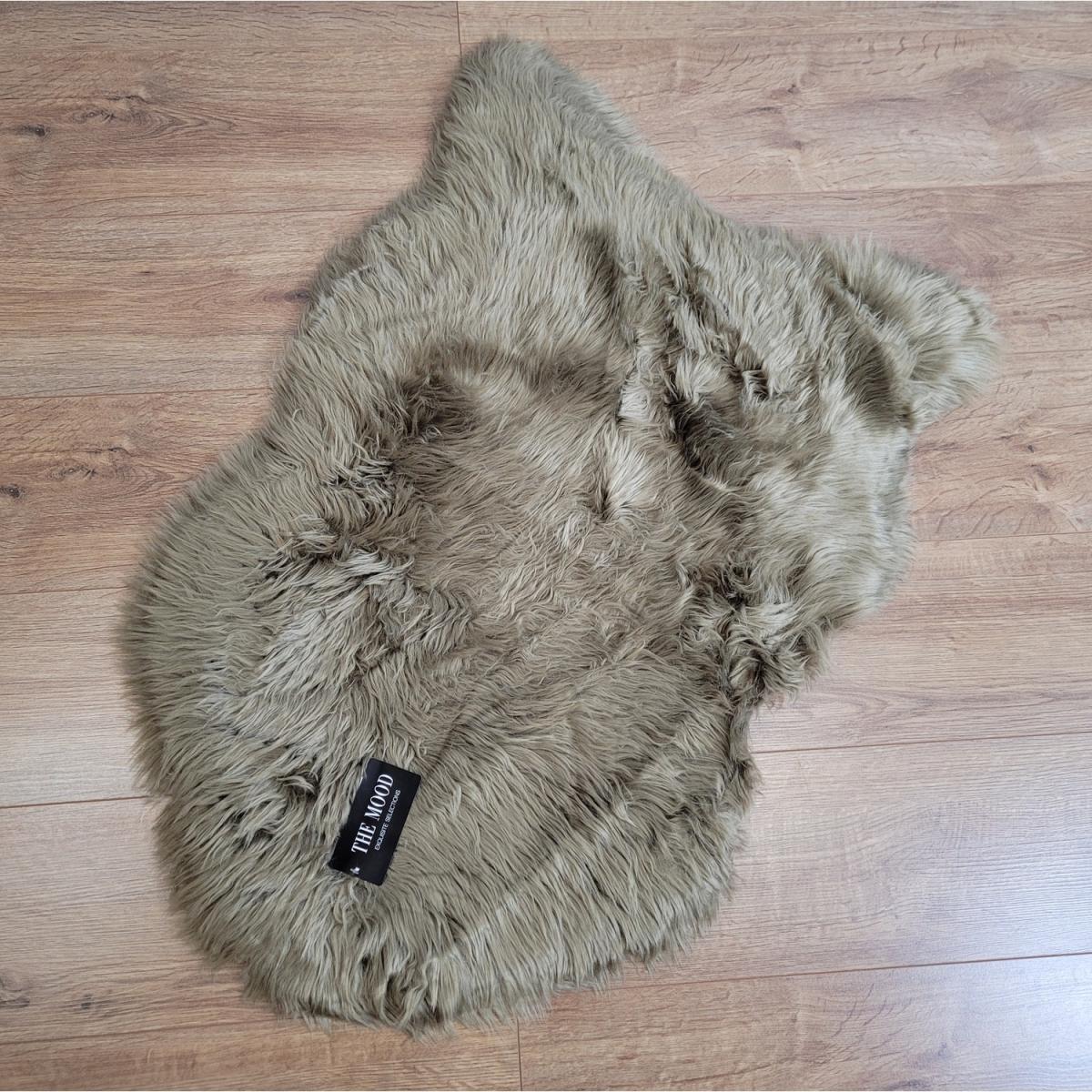 Long Wool Faux Sheepskin Rug - Mushroom – image 1