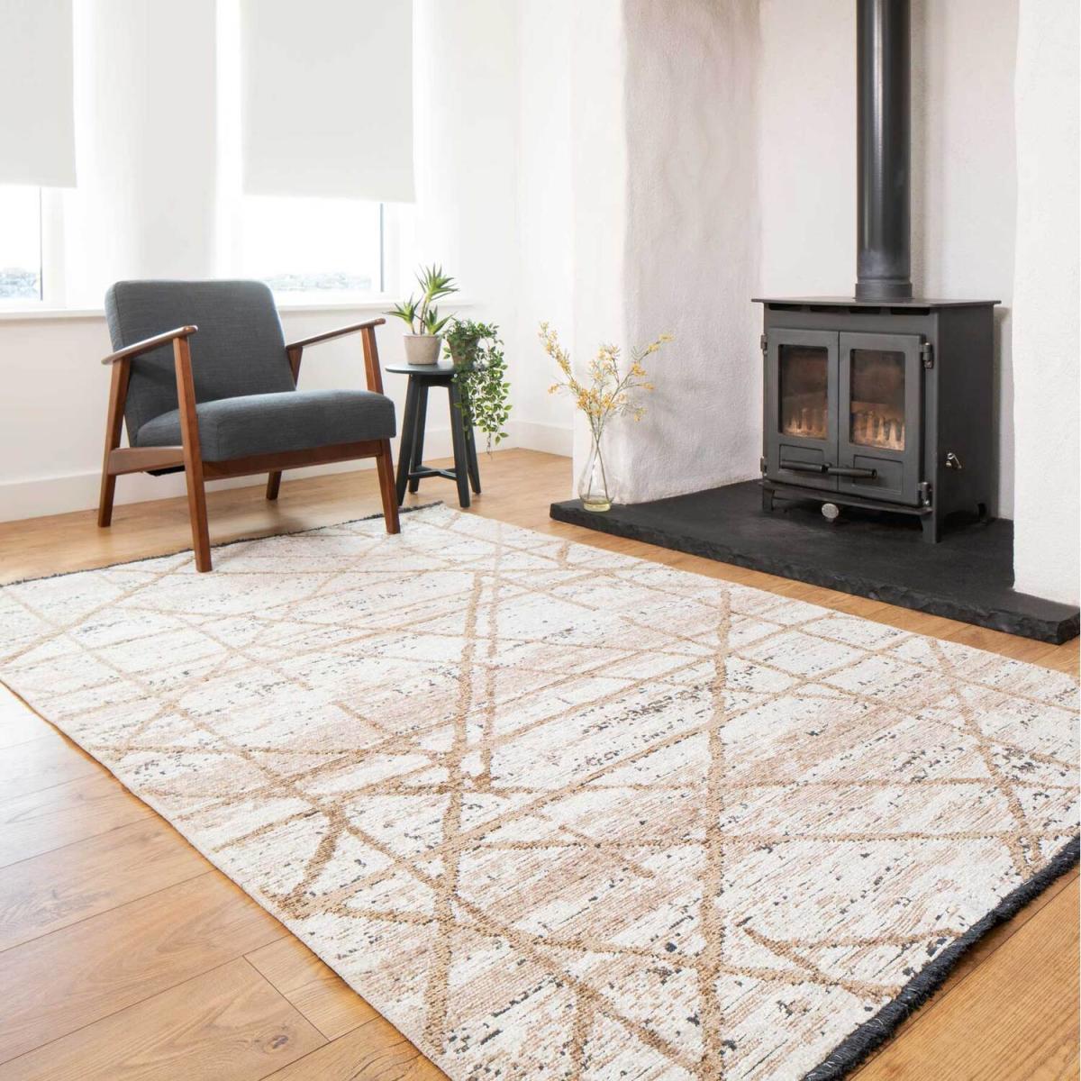 Beige Gold Distressed Geometric Reversible Chenille Living Area Rug - Beige / 280 x 190cm – image 2